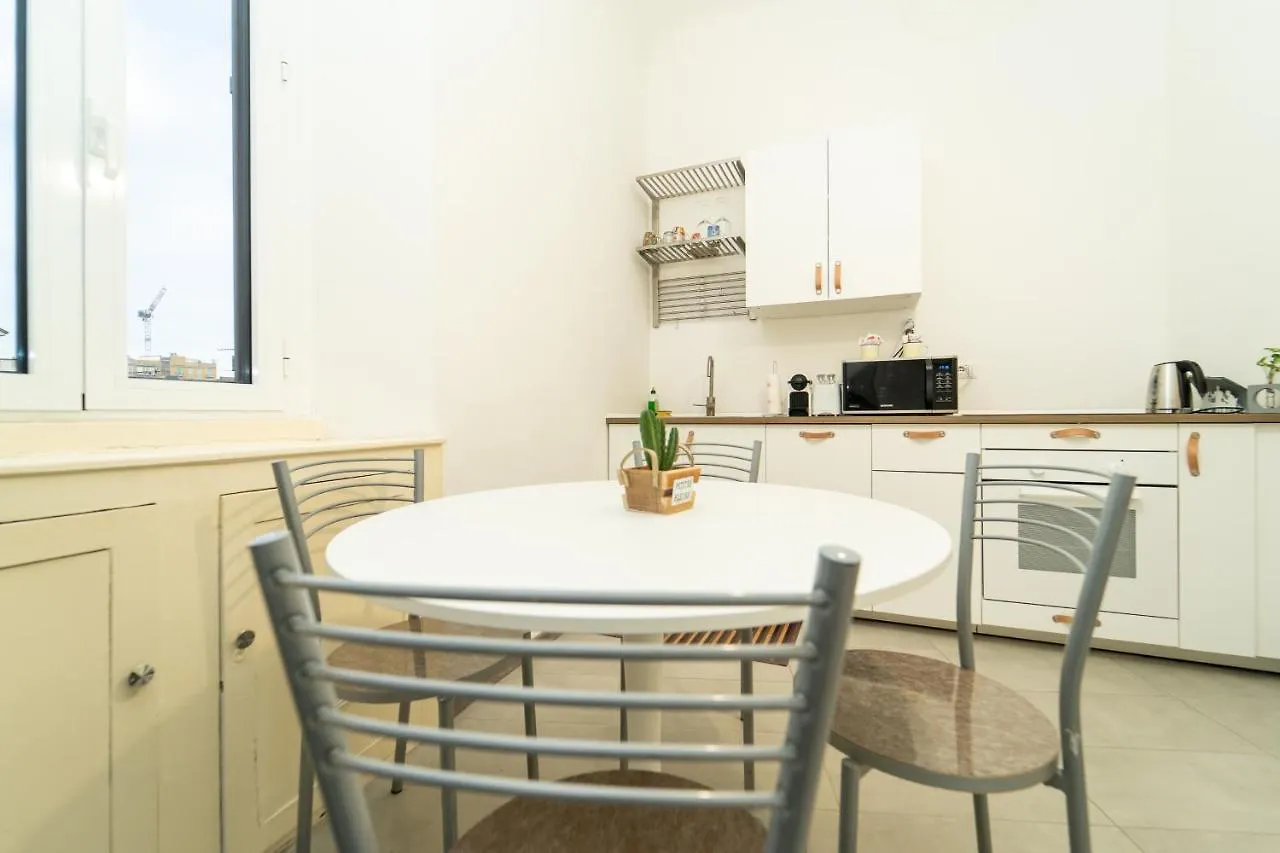 Luxury Apartment Front Navigli Milan